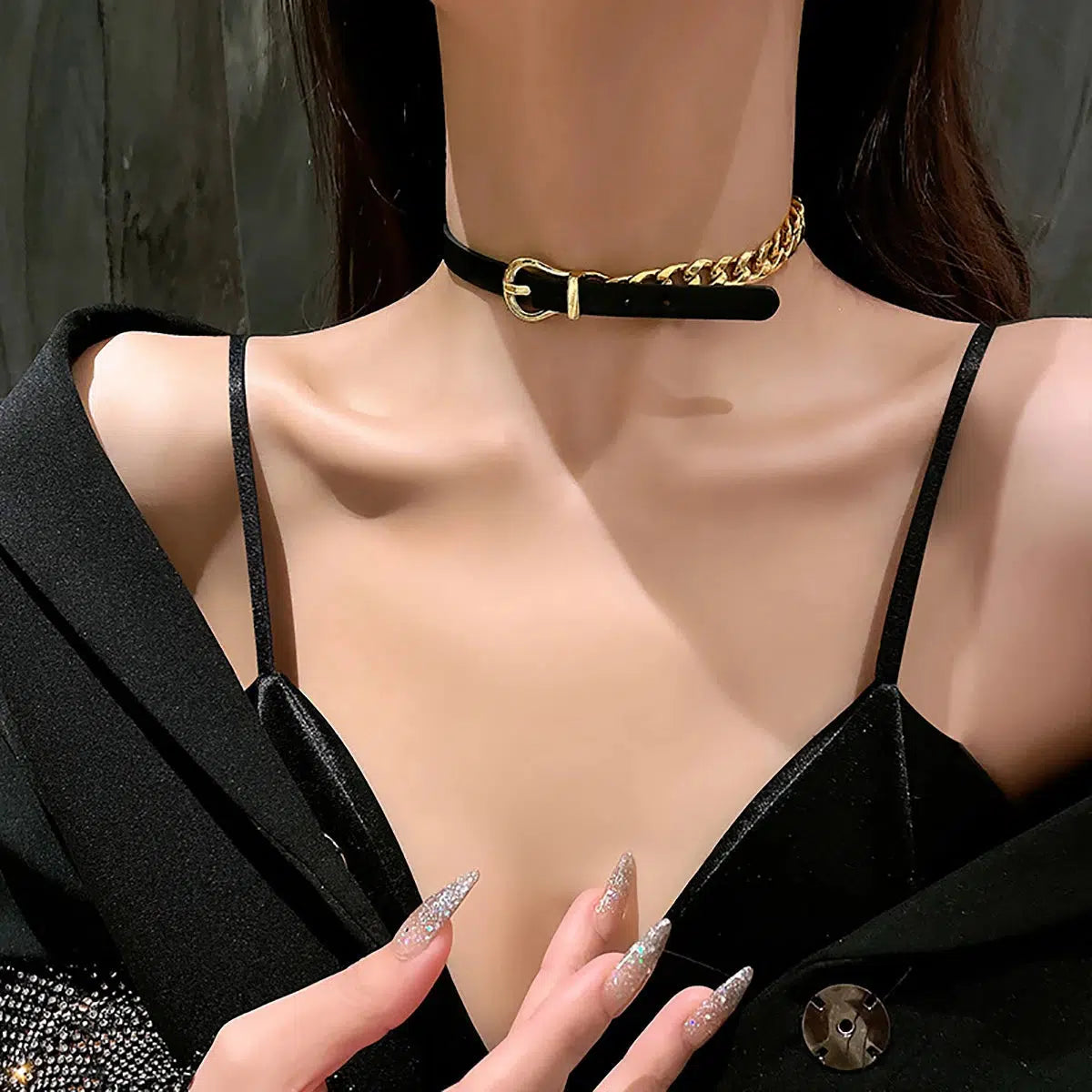 Chic Y2K-Inspired Half-Belted Chain Necklace for Effortless Summer Aesthetic Looks