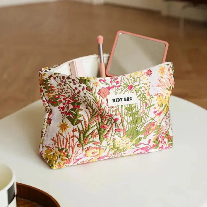 Floral Embroidered Makeup Bag - Y2K Aesthetic Cosmetic Pouch for Cute Summer Outfits