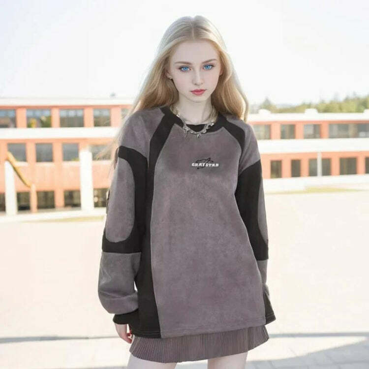 Geometric Shaped Graystar Sweatshirt - Y2K Aesthetic Cozy Layer for Trendy Outfits