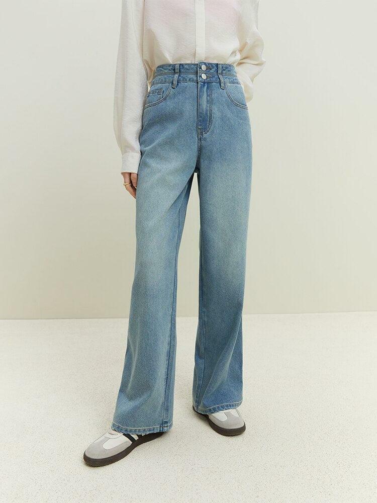 Light Wash Double Buttoned Wide Leg Jeans - Y2K Inspired 90s Fashion Essential