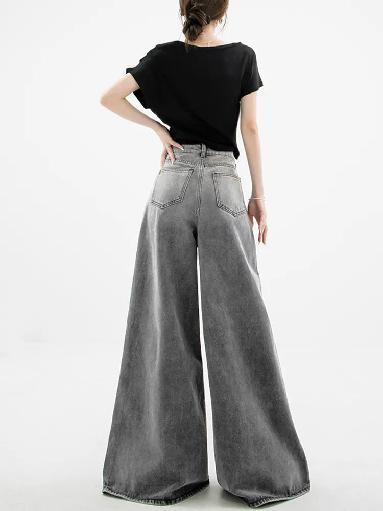 Trendy Dark Wash Wide Leg Jeans for Effortless Y2K and 90s-Inspired Outfits