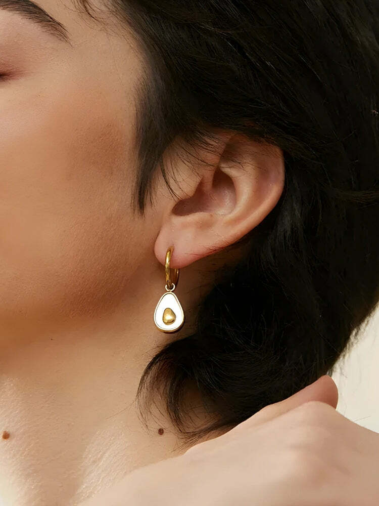 Trendy Gold Hoop Earrings for Y2K Fashion Lovers - Perfect for Grunge and Coquette Aesthetics