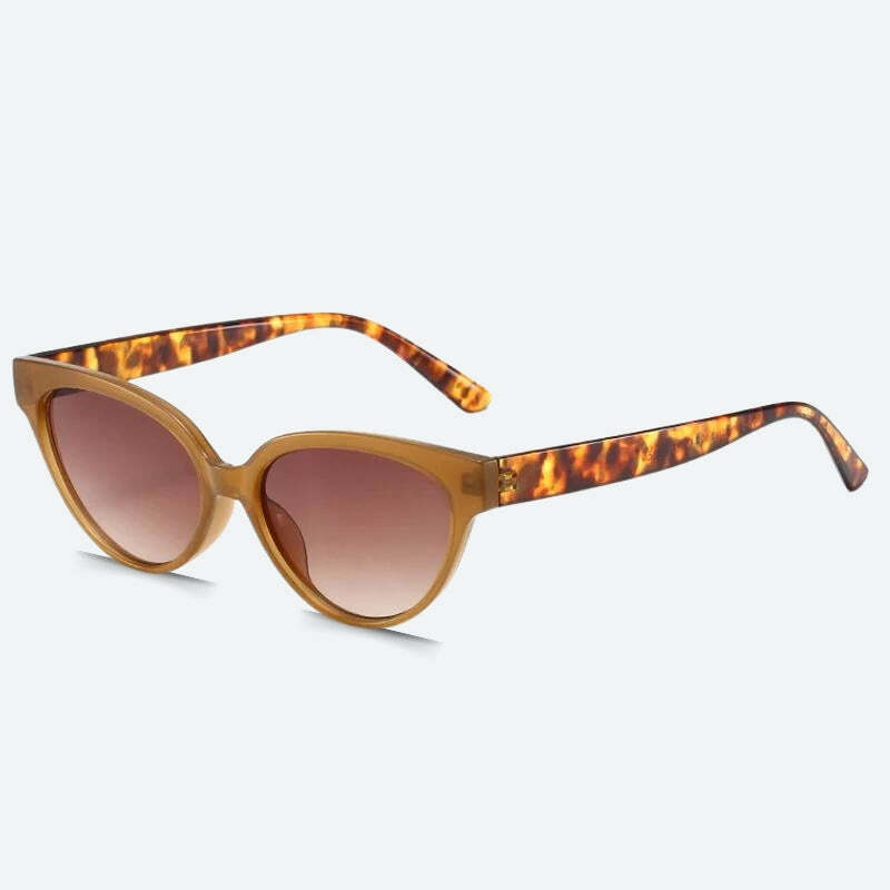 Trendy Y2K Cat Eye Sunglasses for a Chic Summer Look – Perfect for 90s and Grunge Aesthetics