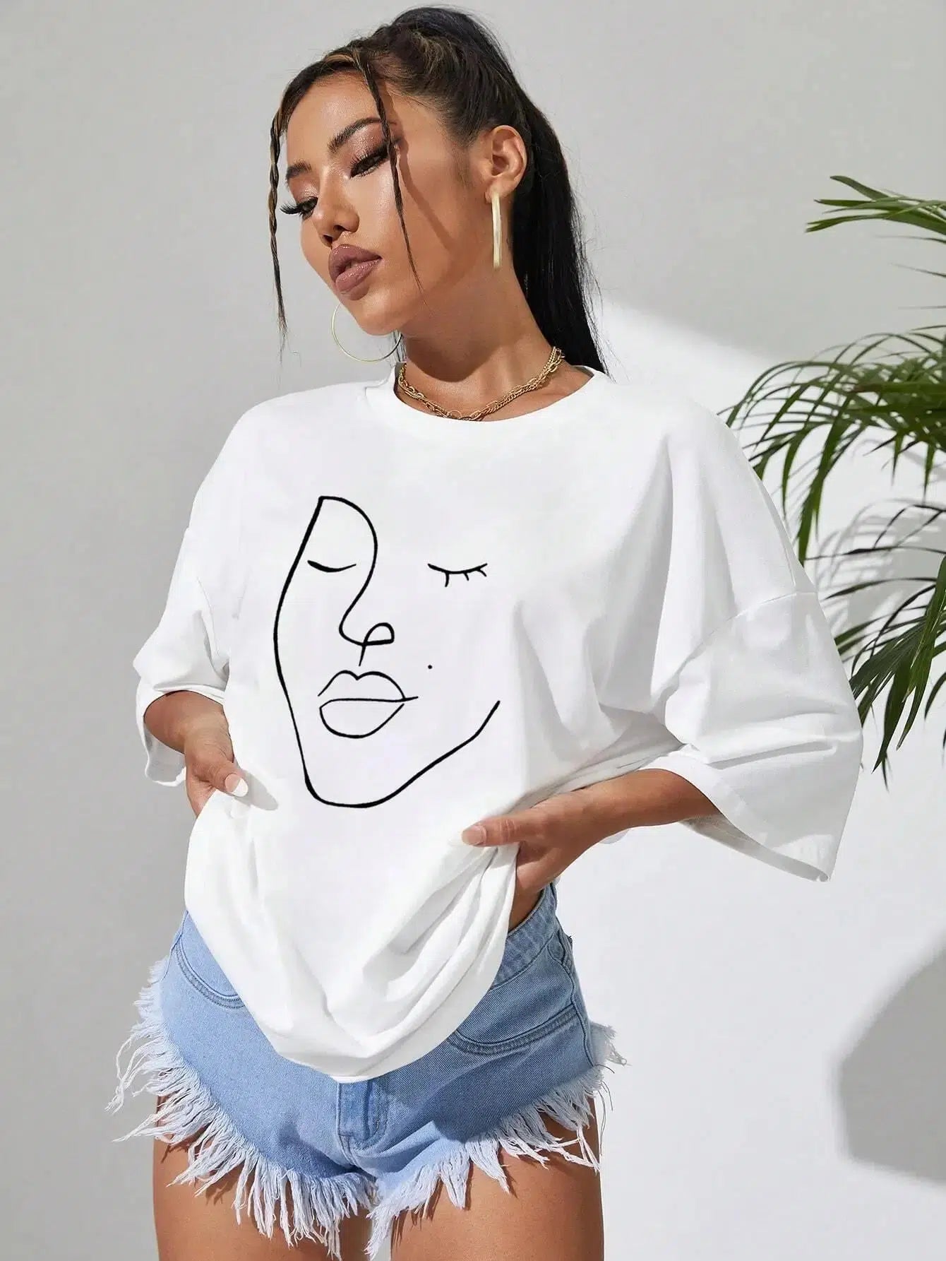 Y2K Aesthetic Abstract Woman Face Tee - Trendy Graphic Tee for Summer Outfits