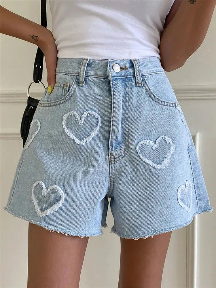 Y2K Aesthetic Heart Patch Denim Shorts for a Cute Summer Look and Effortless Style