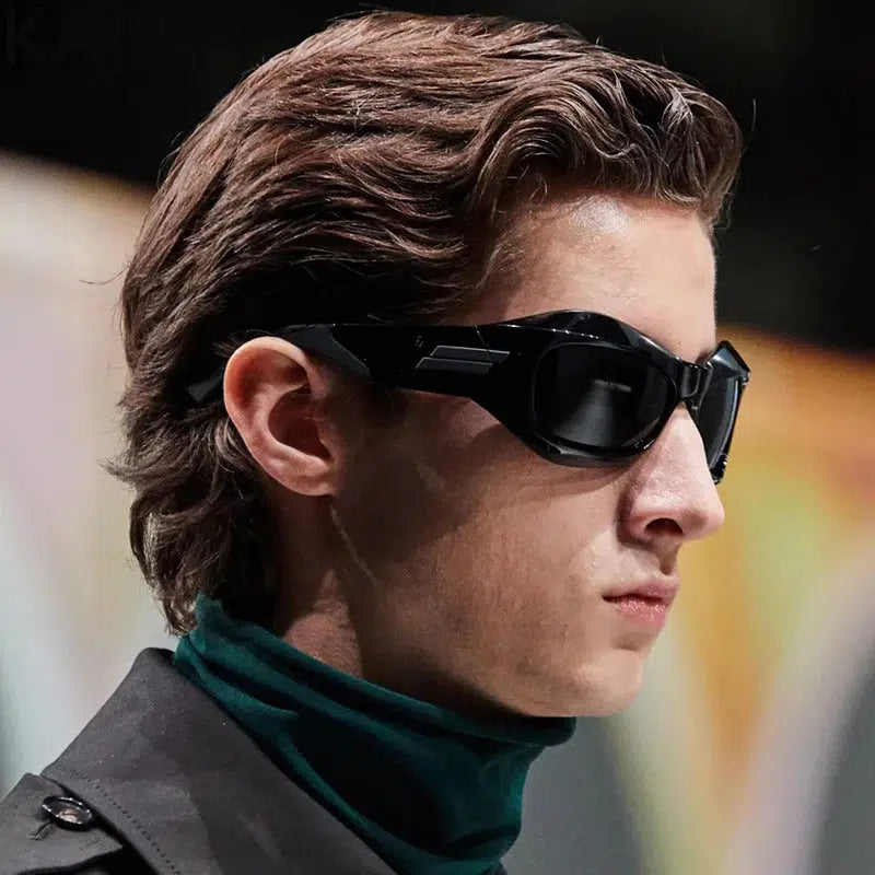 Y2K Cyberpunk Warrior Sunglasses for Bold Summer Outfits and Aesthetic Looks