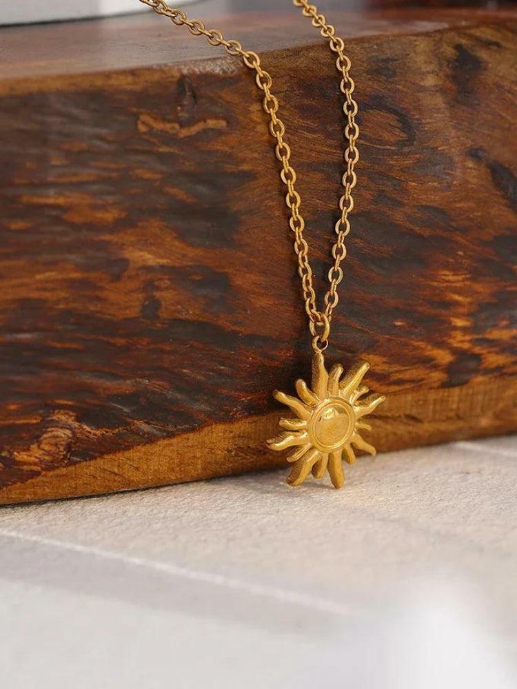 Y2K Gold Sun Necklace: Trendy Accessory for Summer Outfits & Aesthetic Looks