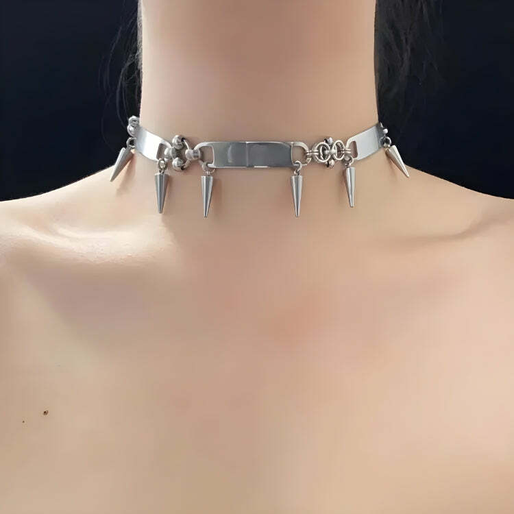 Y2K Grunge Spiked Metal Choker - Edgy Accessory for 90s Fashion & Aesthetic Outfits