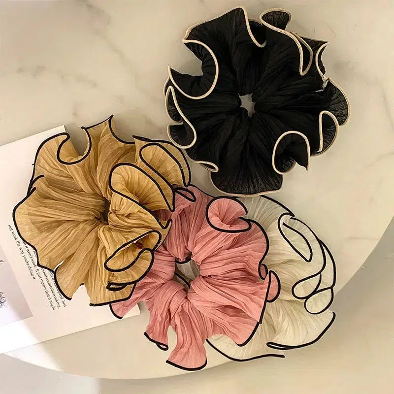 Y2K-Inspired Crinkle Chiffon Scrunchies for Effortless Summer Aesthetic Looks