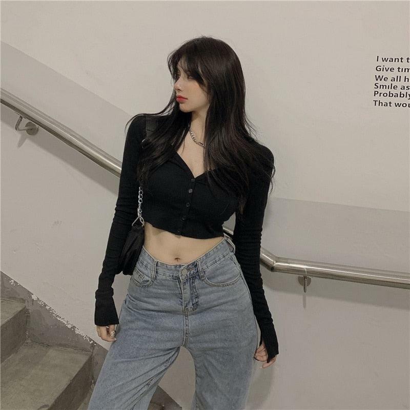 Y2K-Inspired Extra Long Sleeve Buttoned Crop Top for Trendy Summer Outfits