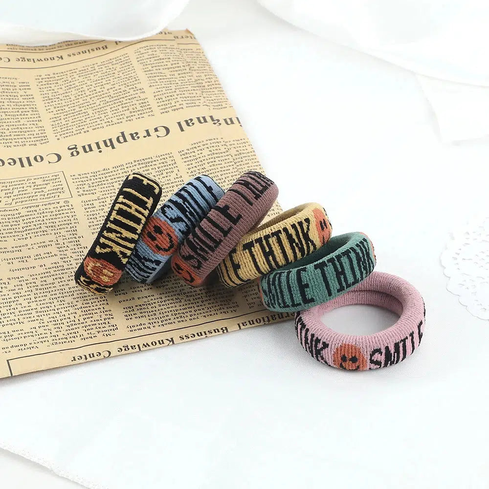 Y2K-Inspired Hair Ties for Effortless Summer Outfits and Cute Aesthetic Looks