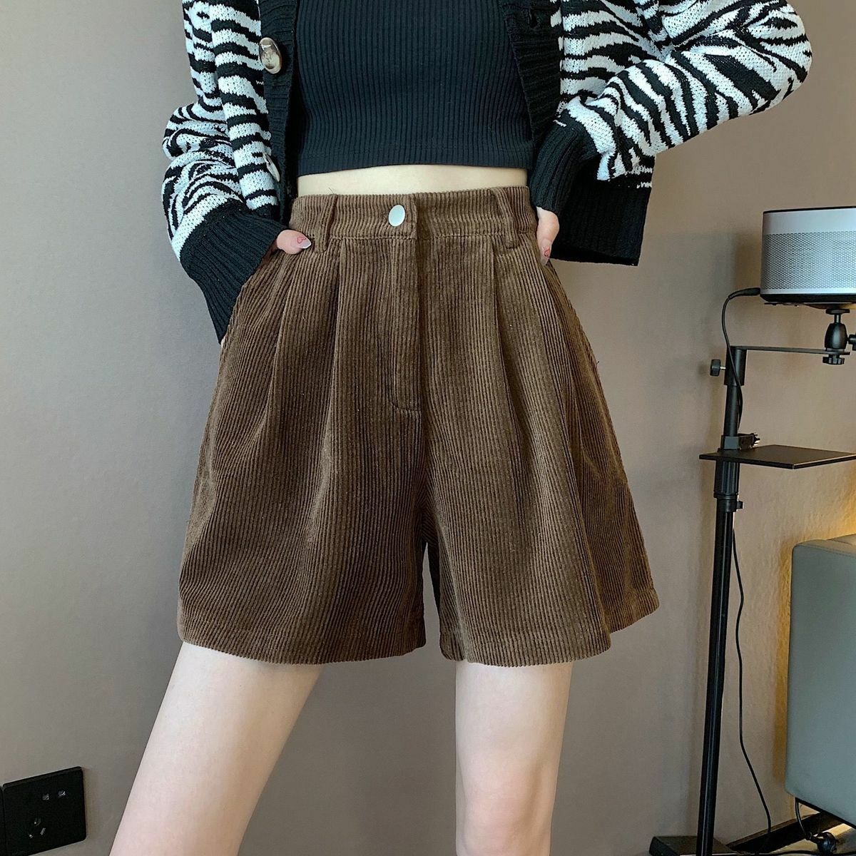 Y2K-Inspired High Waist Corduroy Shorts for a Chic Dark Academia Aesthetic