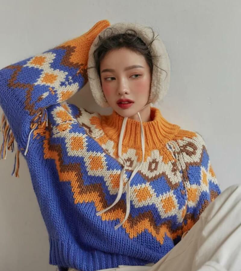 Y2K-Inspired Retro Pattern Knitted Christmas Sweater for Festive Aesthetic Vibes