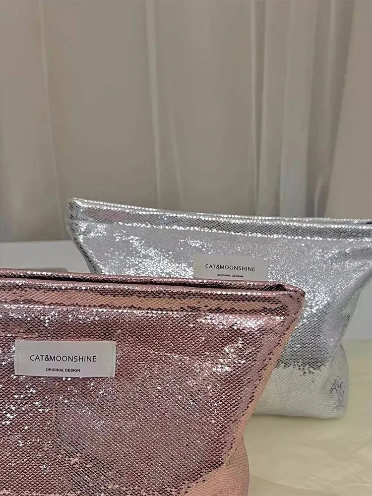 Y2K-Inspired Shiny Metallic Makeup Bag for Trendy Summer Outfits and Aesthetic Looks