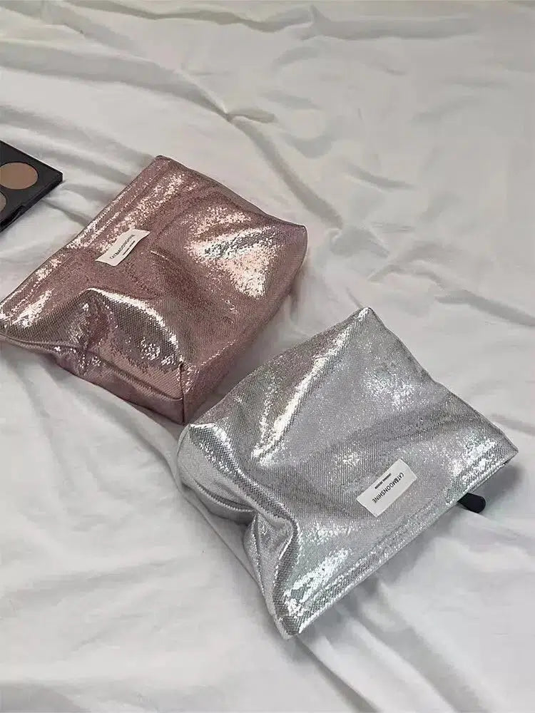 Y2K-Inspired Shiny Metallic Makeup Bag for Trendy Summer Outfits and Aesthetic Looks