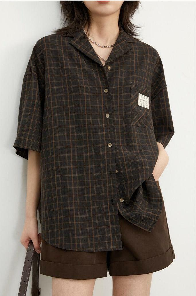 Y2K-Inspired V-Neck Plaid Shirt for a Grunge Aesthetic Look Trendy School Style for Summer