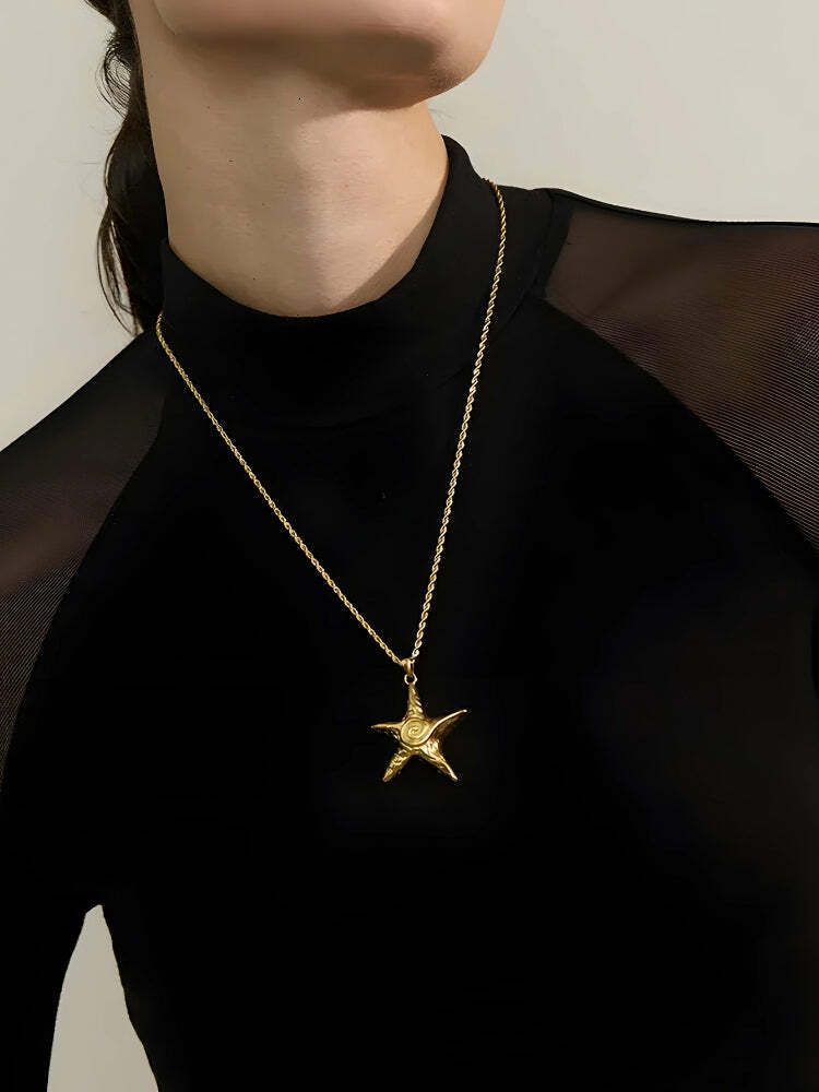 Y2K Starfish Necklace: Trendy Coastal Jewelry for Summer Aesthetic Outfits